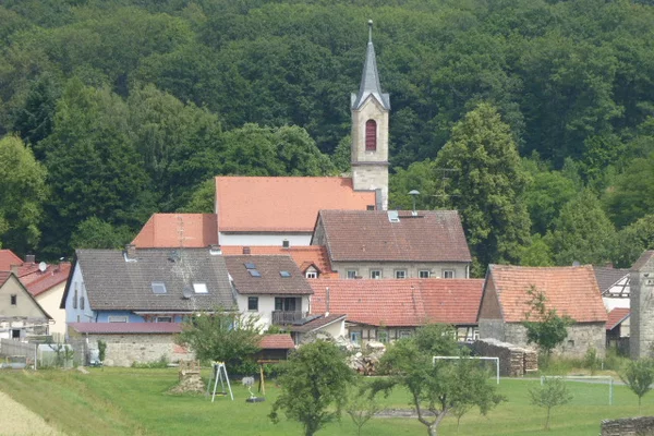 Blick auf Fabrikschleichach